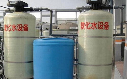 北京某博覽園雙罐軟水設備加PH調節(jié)裝置經典案例 北京某博覽園雙罐軟水設備加PH調節(jié)裝置經典案例